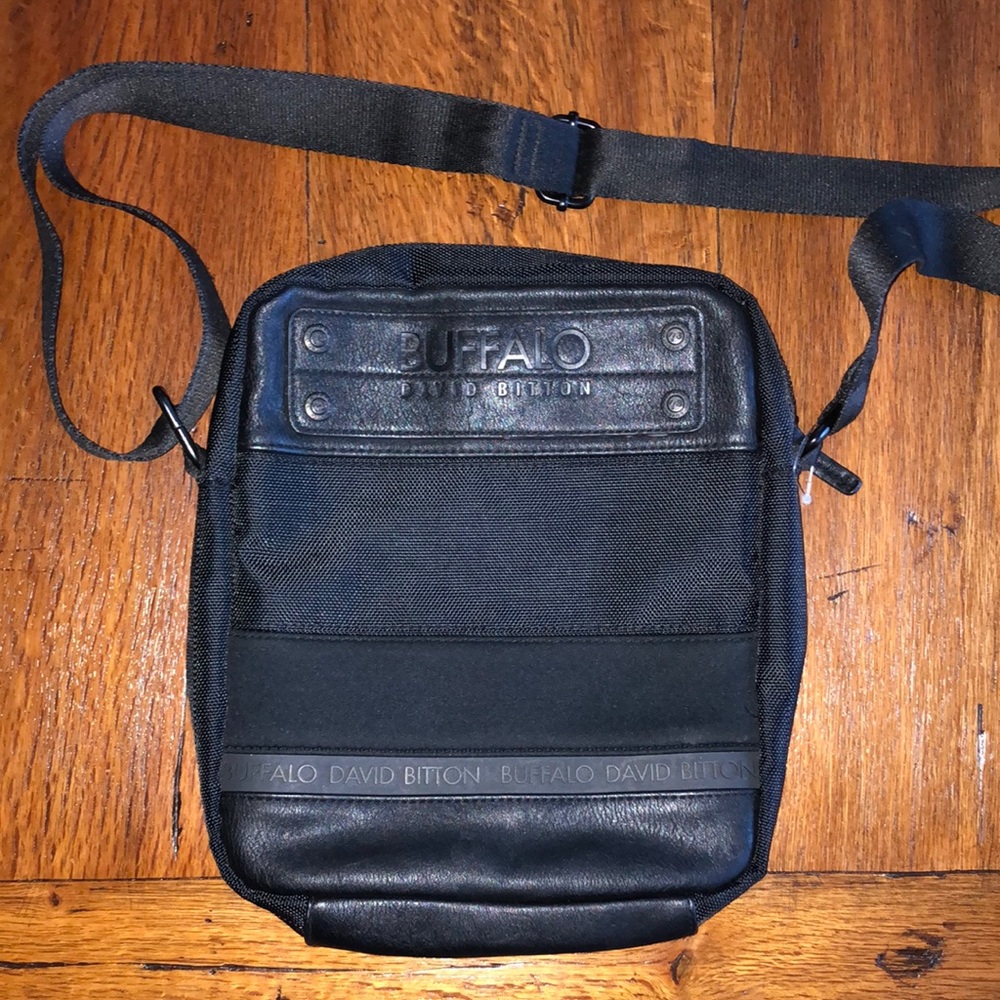 David Bitton Buffalo Man crossbody travel bag